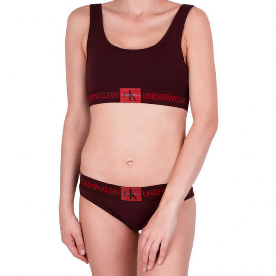 Tanga de mujer Calvin Klein rojo (QF4920E-XP2)