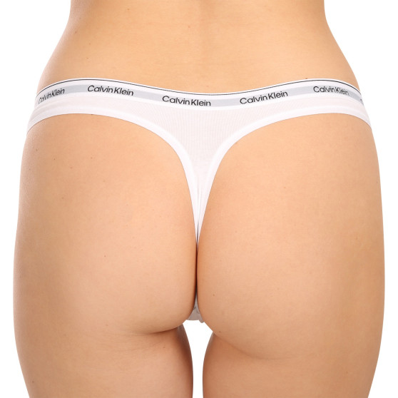 3PACK tanga de mujer Calvin Klein multicolor (QD5209E-MPI)